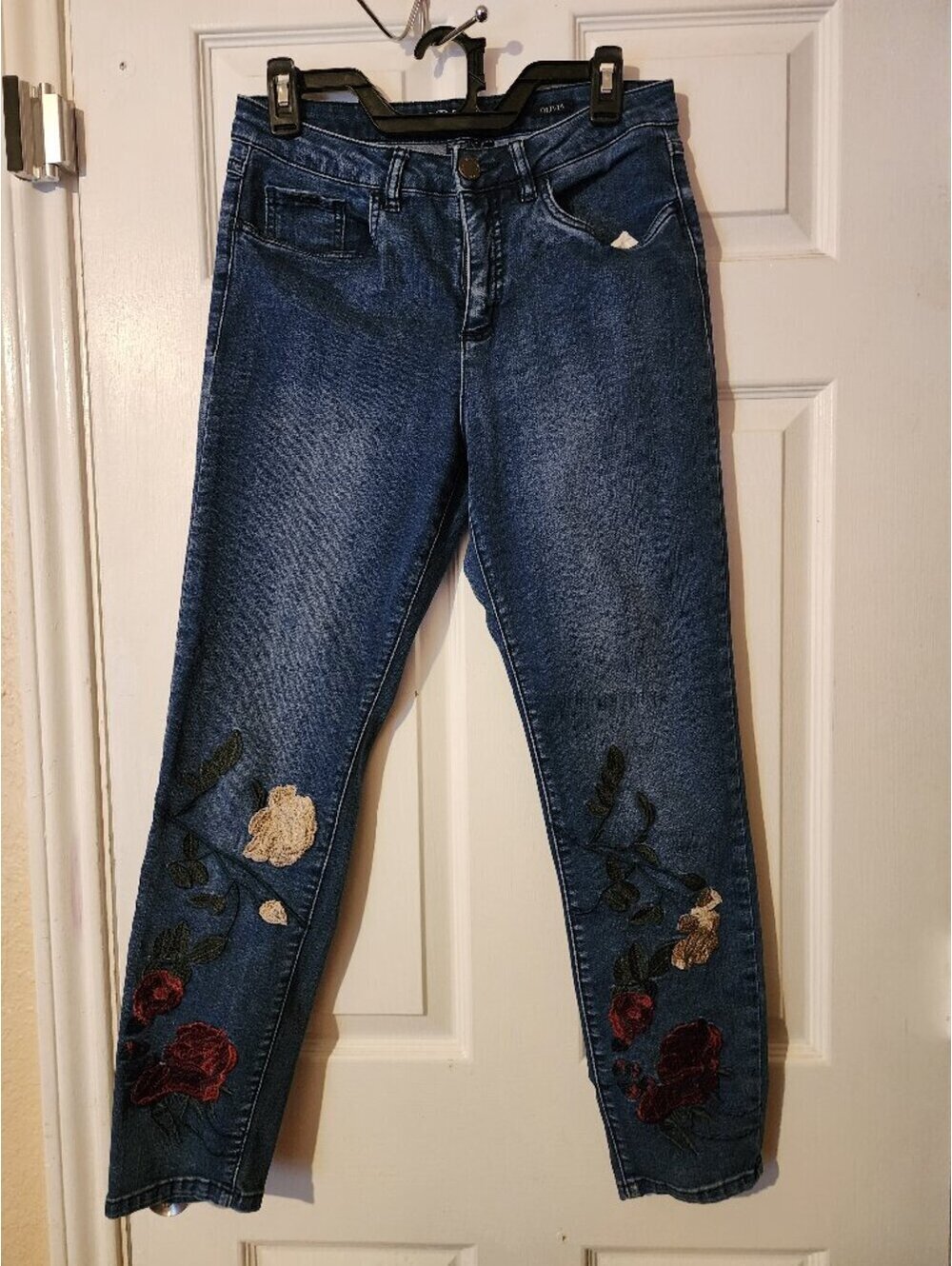 FDJ French Dressing Olivia Embroidered Floral Slim Straight Jeans Women's US 6